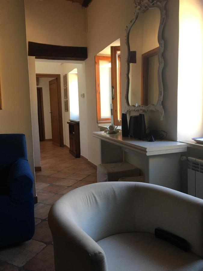 Apartamento Antica Dimora Barbarano Romano Exterior foto