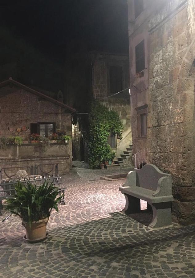Apartamento Antica Dimora Barbarano Romano Exterior foto
